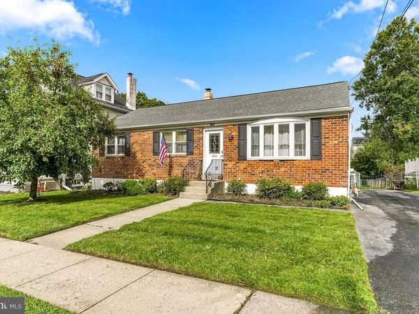 209 HENDERSON AVENUE , RIDLEY PARK, PA 19078