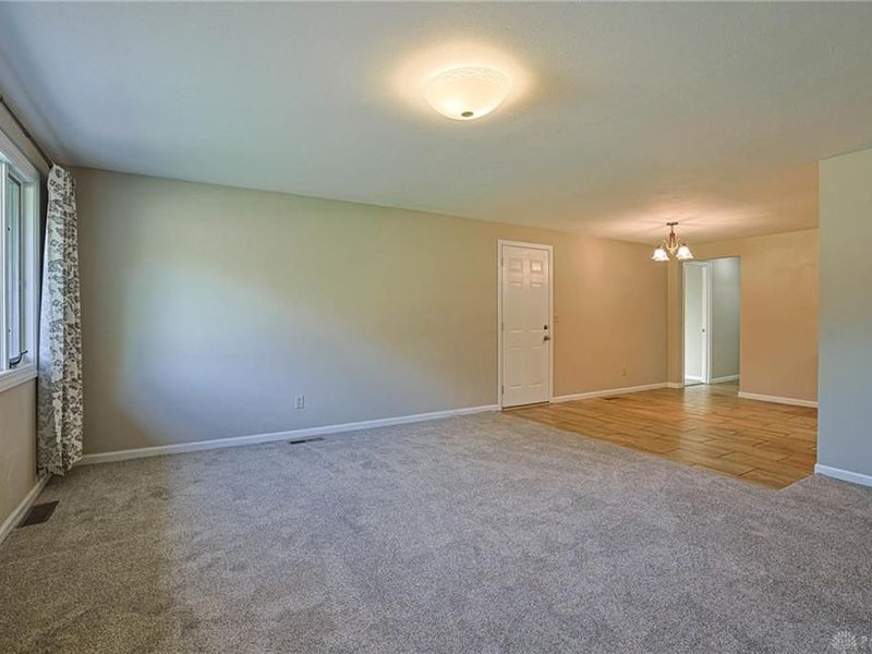 948 Pool Avenue, Vandalia, OH 45377 Photo 5