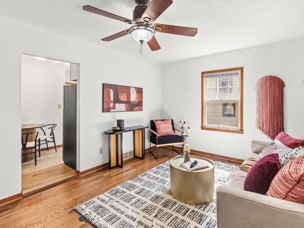 211 58th Street, Des Moines, IA 50312