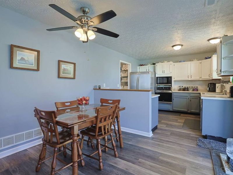 2008 Granny Smith Lane, Monroe, OH 45044 Photo 7