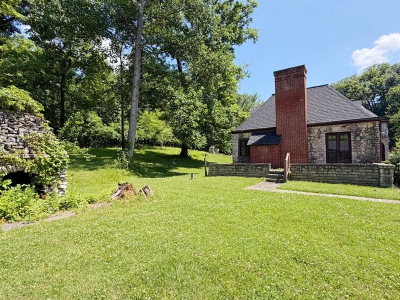 6276 Cedar Springs Road, Jefferson Township, OH 45347 Photo 12