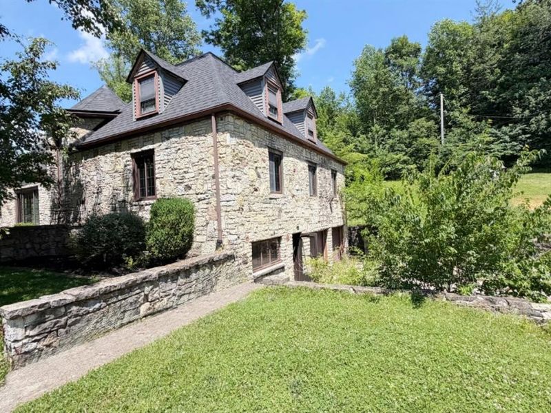 6276 Cedar Springs Road, Jefferson Township, OH 45347 Photo 4