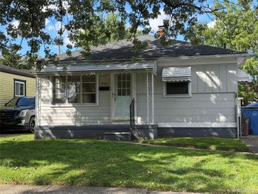 4986 Bedford Street, Dearborn Heights, Mi 48125