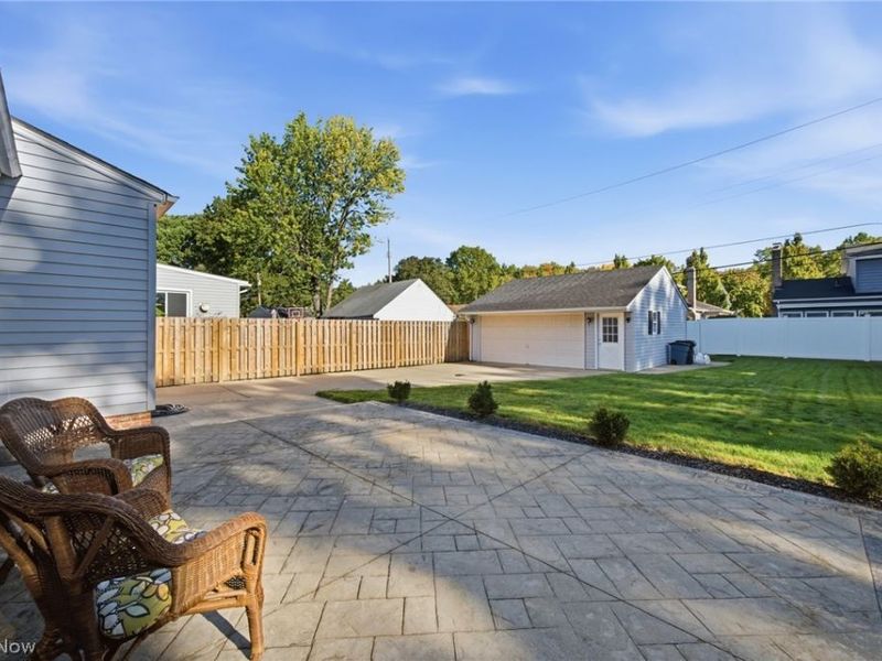 16420 Parklawn Avenue, Middleburg Heights, OH 44130 Photo 41