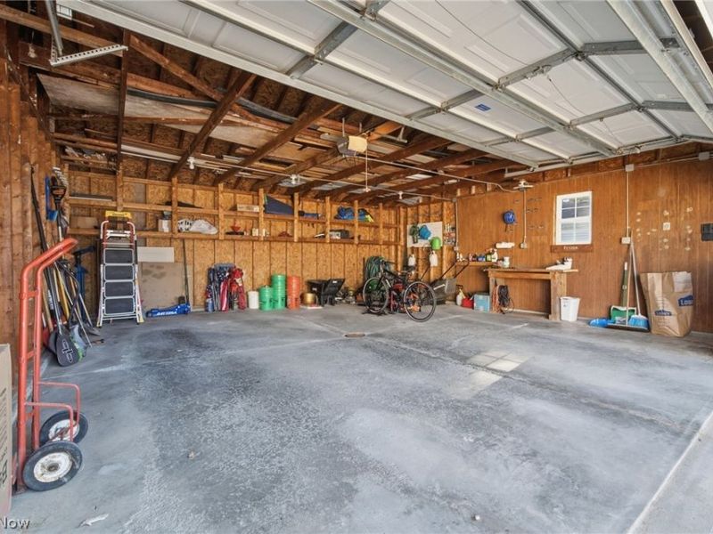 16420 Parklawn Avenue, Middleburg Heights, OH 44130 Photo 44