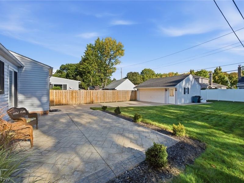 16420 Parklawn Avenue, Middleburg Heights, OH 44130 Photo 47