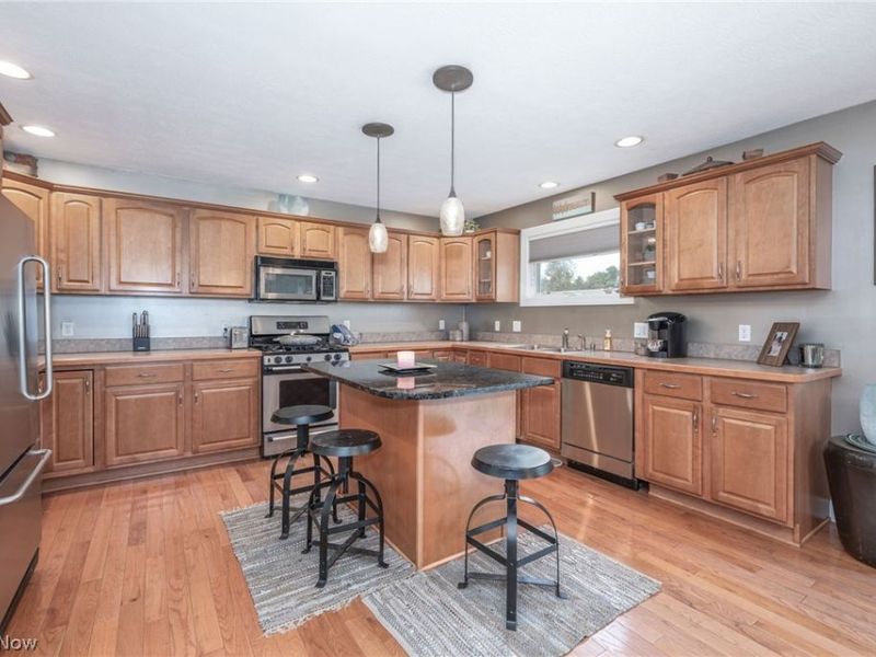 1233 Windward Lane, Kent, OH 44240 Photo 8
