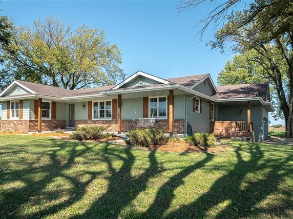6572 E US 56 Highway, Overbrook, KS 66524