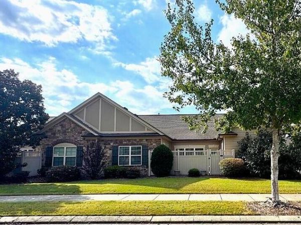 1617 Sedgefield Drive, Ooltewah, TN 37363