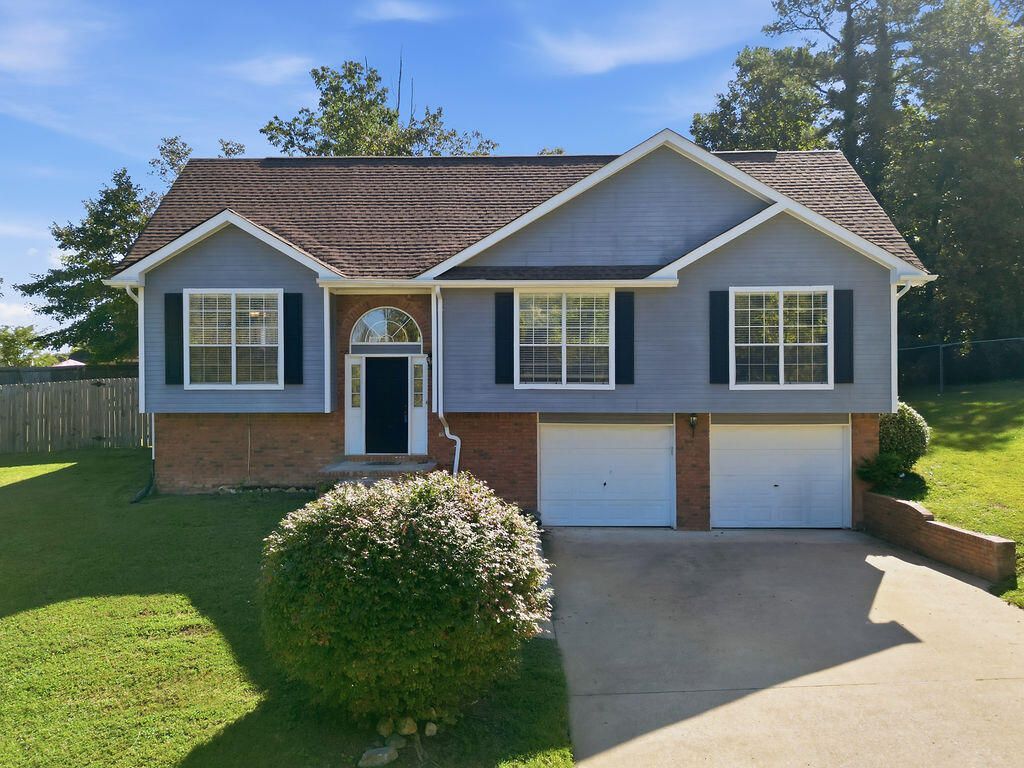 6220 Hunter Valley Road Ooltewah, TN 37363