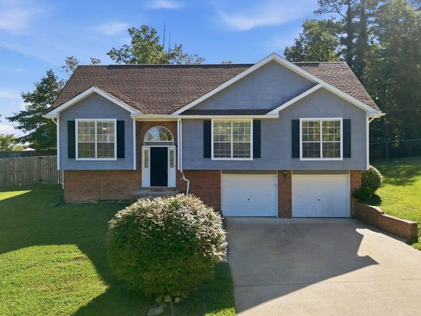 6220 Hunter Valley Road, Ooltewah, TN 37363