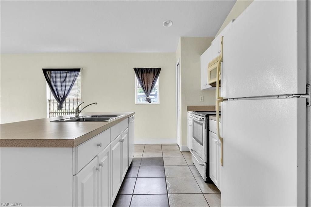 4507 20th St Sw, Unit 4505/4507, Lehigh Acres, FL 33973 Photo