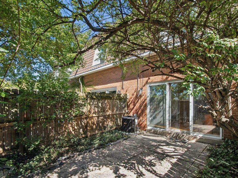 2885 Chateau Circle S, Upper Arlington, OH 43221 Photo 30