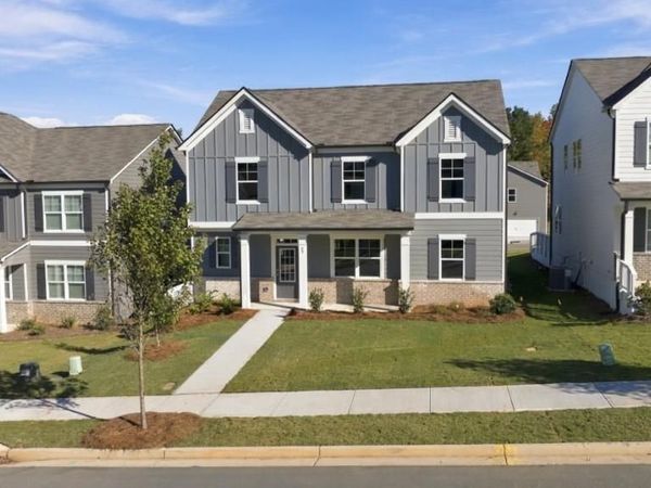 79 King Village , Braselton, GA 30517