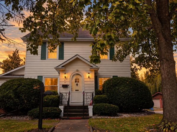 53 172nd Street , Hammond, IN 46324