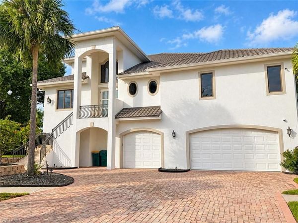 1830 April CT , MARCO ISLAND, FL 34145