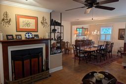 409 Shannon Drive photo 4