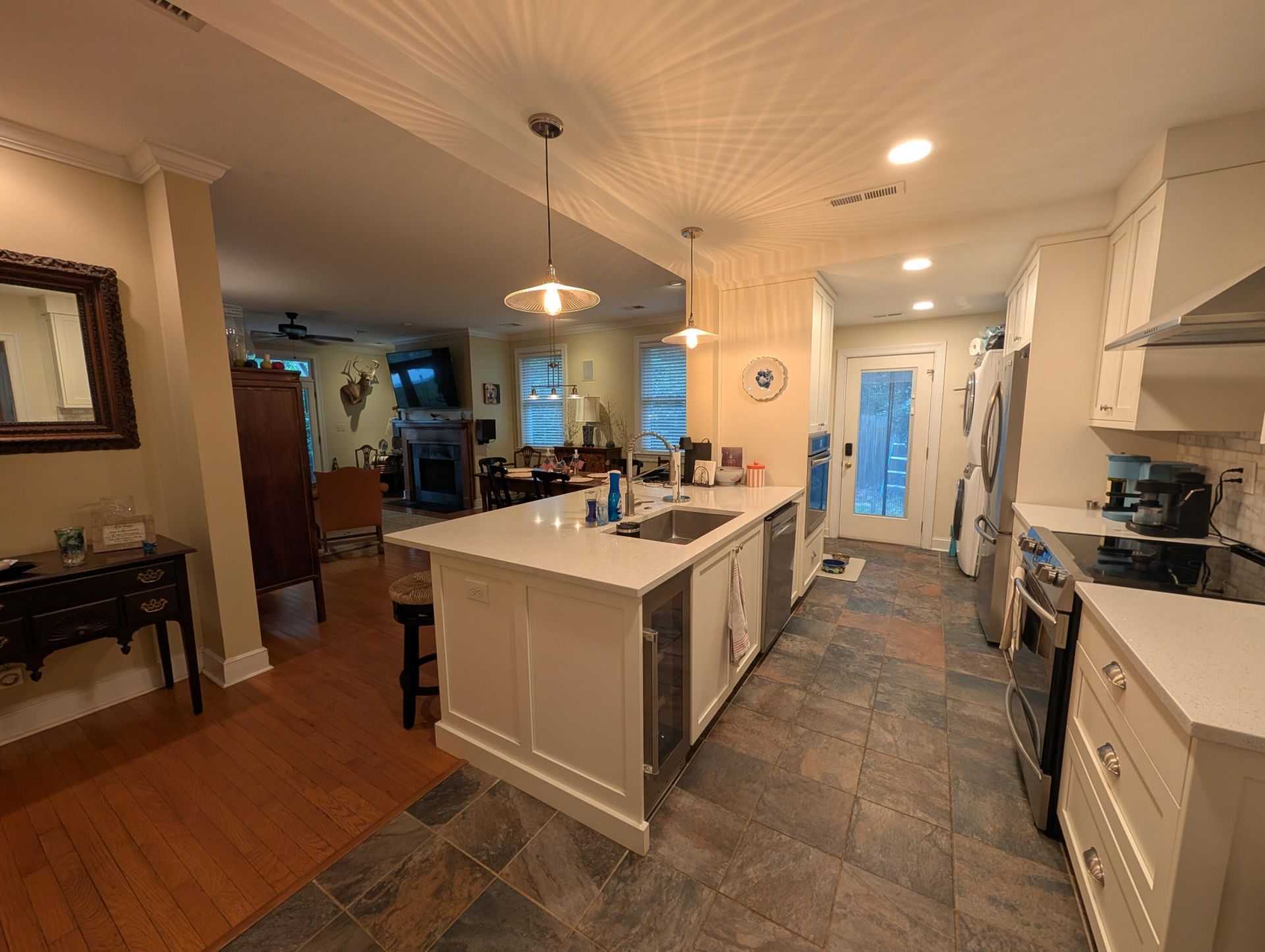 409 Shannon Drive Photo 6