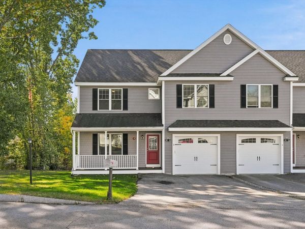2 Mackenzie Way, Unit TWO, Haverhill, MA 01832