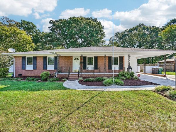 1926 Taylor Drive , Gastonia, NC 28052