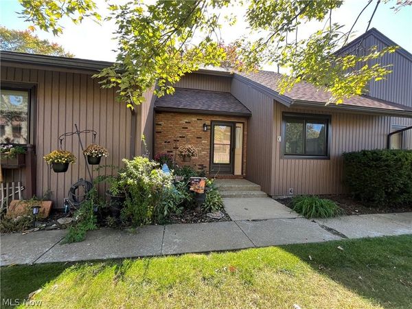 7368 Trailside Drive , Unit #E, Northfield, OH 44067