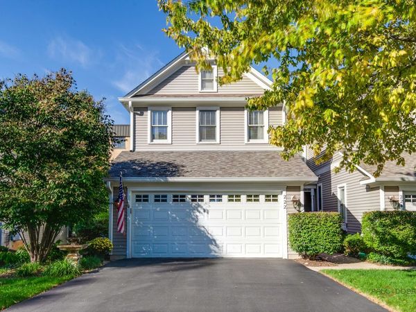 222 E CHURCH Street , Unit 222, Libertyville, IL 60048