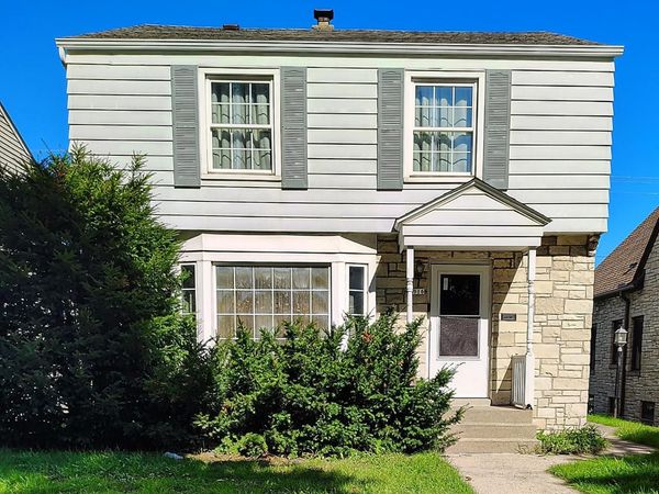 3916 W Oklahoma AVENUE, Milwaukee, WI 53215
