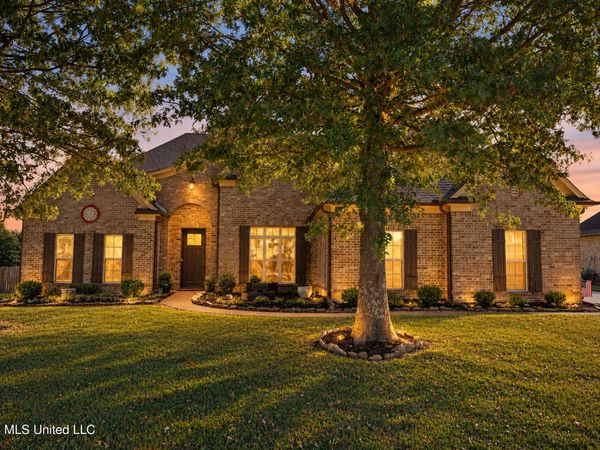 8186 Heatherstone Drive, Olive Branch, MS 38654