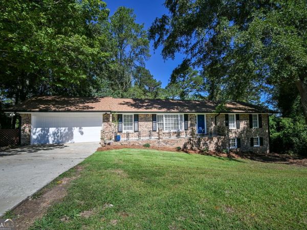 641 Oak Dr NW, Conyers, GA 30012