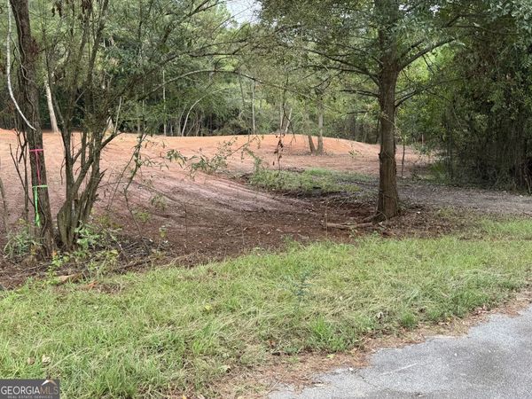 100 Winding Lane, Locust Grove, GA 30248