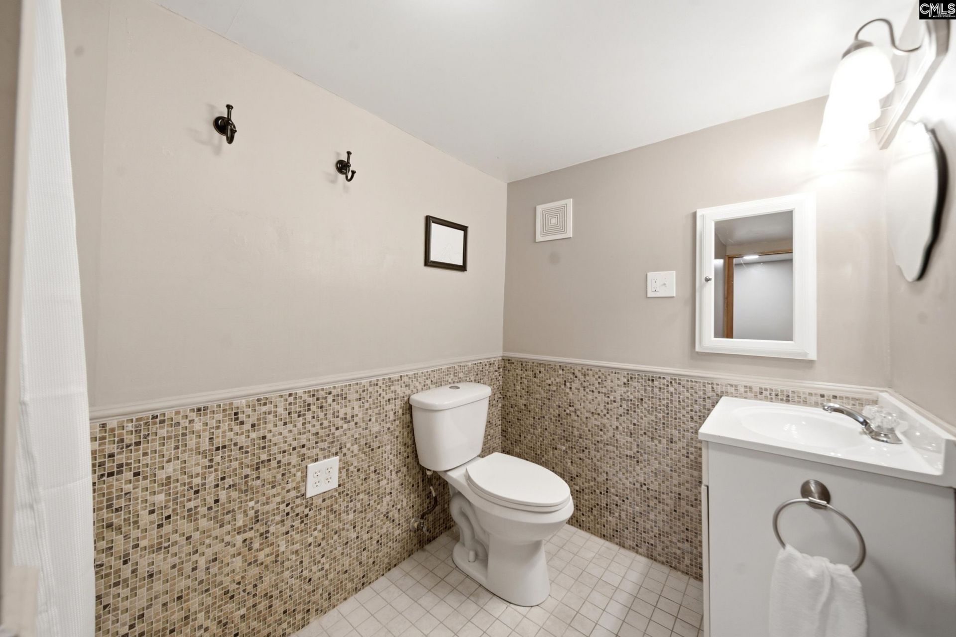 1065 Amick Drive Photo 24