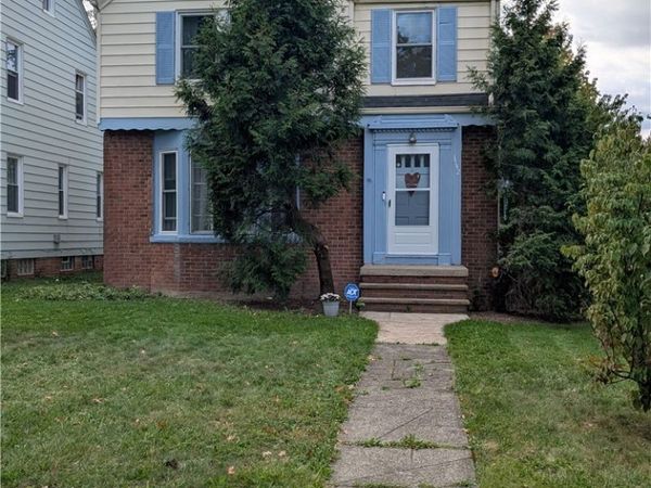3742 Silsby Road , University Heights, OH 44118