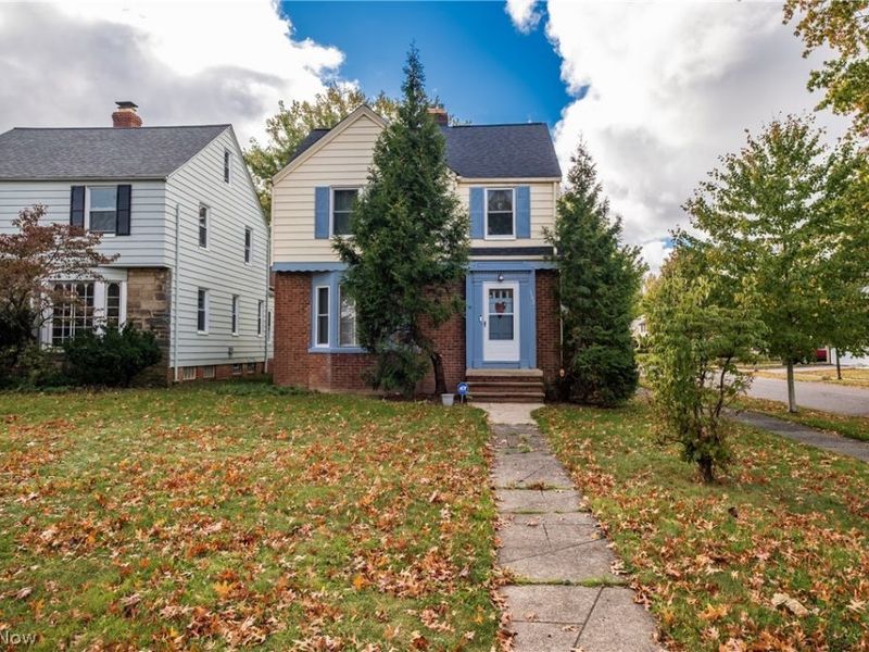 3742 Silsby Road, University Heights, OH 44118 Photo 1