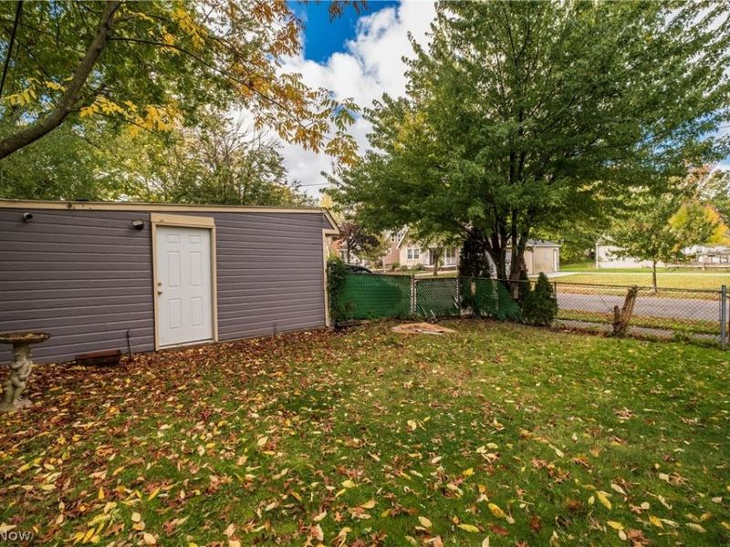 3742 Silsby Road, University Heights, OH 44118 Photo 9