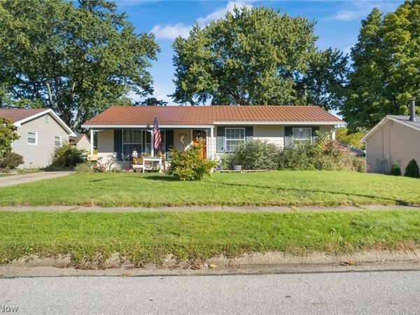 1973 Sedro Street , Cuyahoga Falls, OH 44221