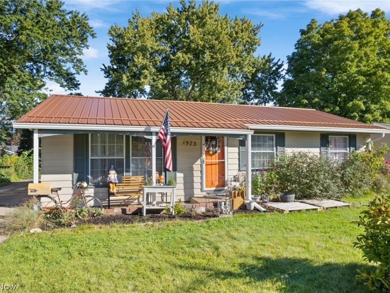 1973 Sedro Street, Cuyahoga Falls, OH 44221 Photo 2