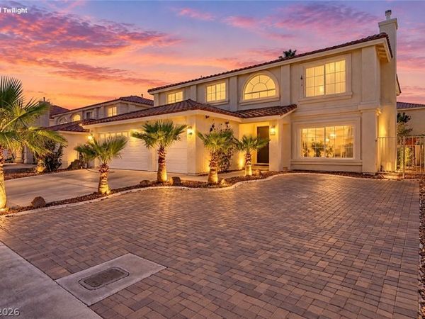 527 Leap Frog Avenue , Las Vegas, NV 89183