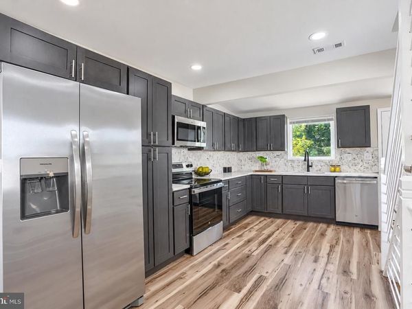 3806 BALTIMORE STREET , HALETHORPE, MD 21227