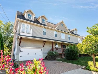 2710 11TH STREET S, ARLINGTON, VA 22204