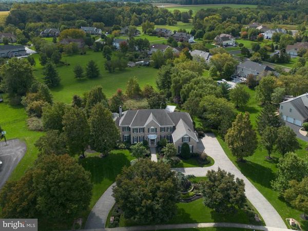 2025 BEACON HILL DRIVE , NEWTOWN, PA 18940