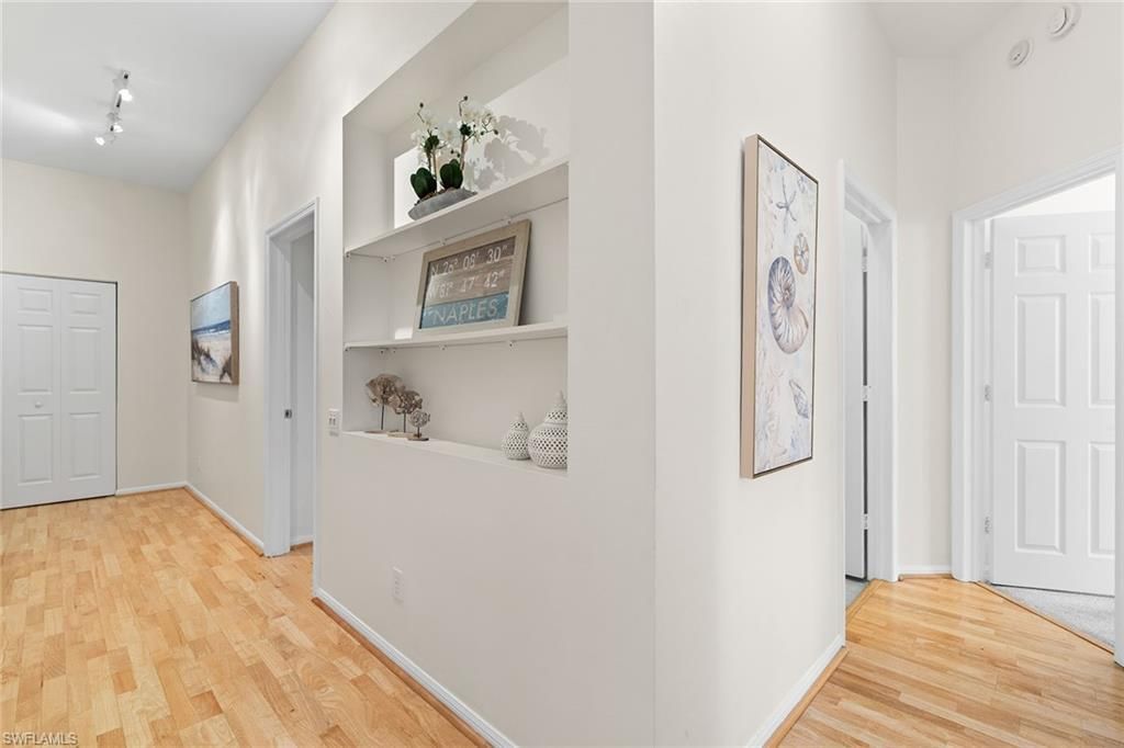 400 L Ambiance Cir , Unit 204, Naples, FL 34108 Photo