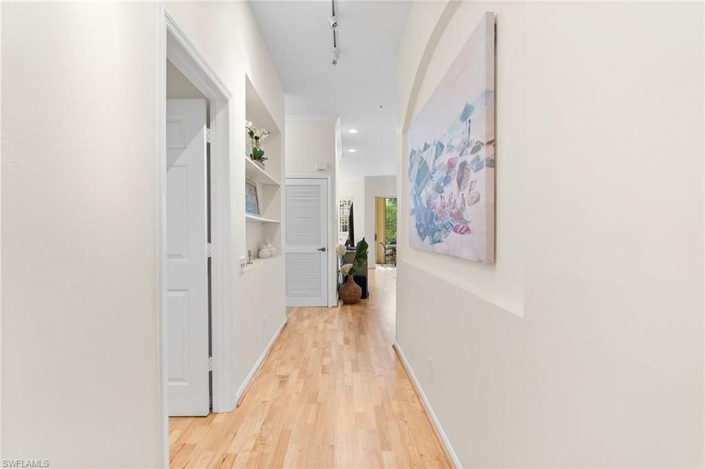 400 L Ambiance Cir , Unit 204, Naples, FL 34108 Photo