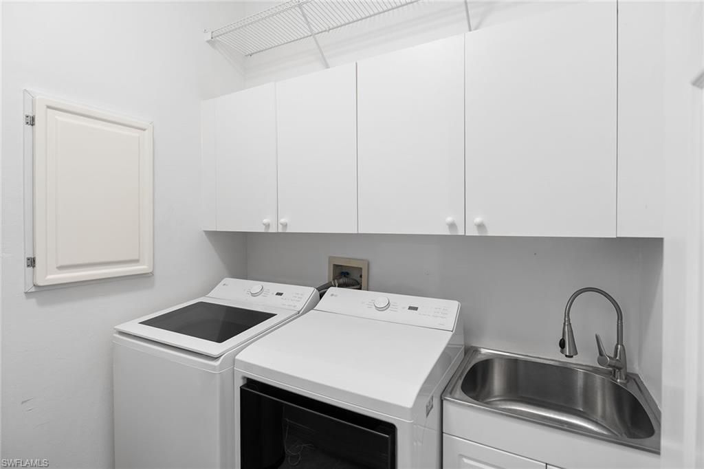 400 L Ambiance Cir , Unit 204, Naples, FL 34108 Photo
