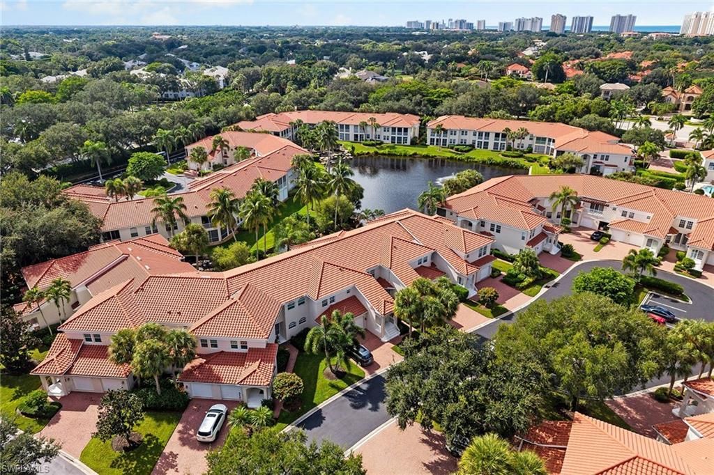 400 L Ambiance Cir , Unit 204, Naples, FL 34108 Photo