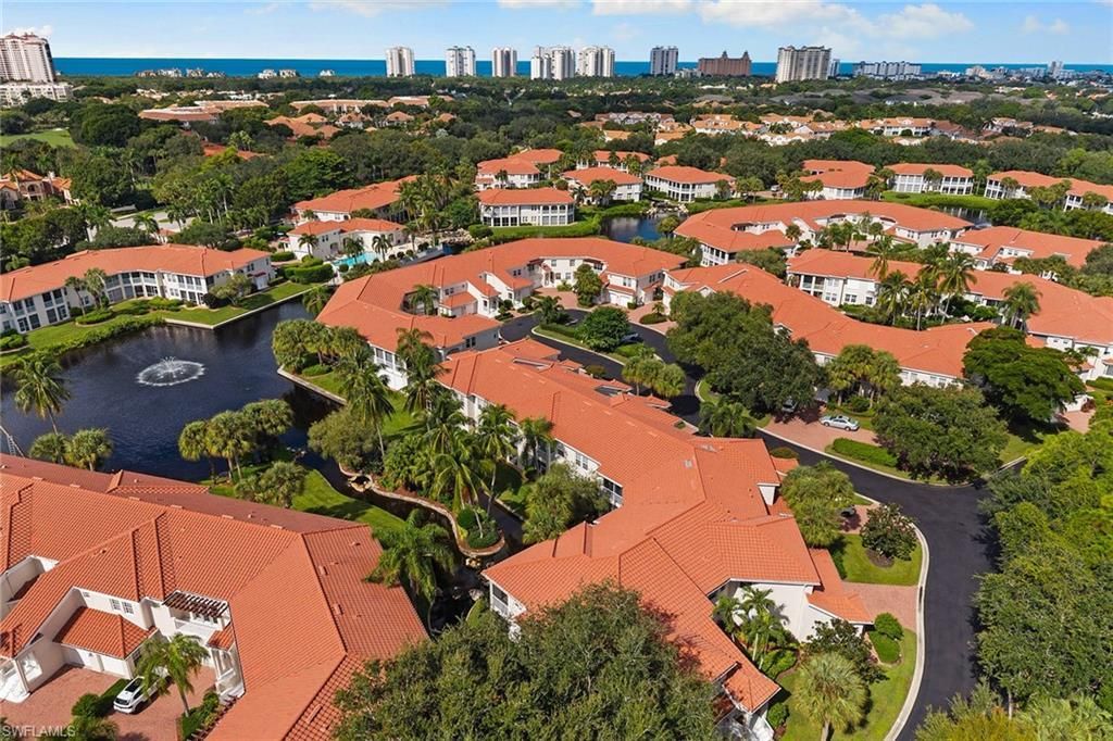 400 L Ambiance Cir , Unit 204, Naples, FL 34108 Photo