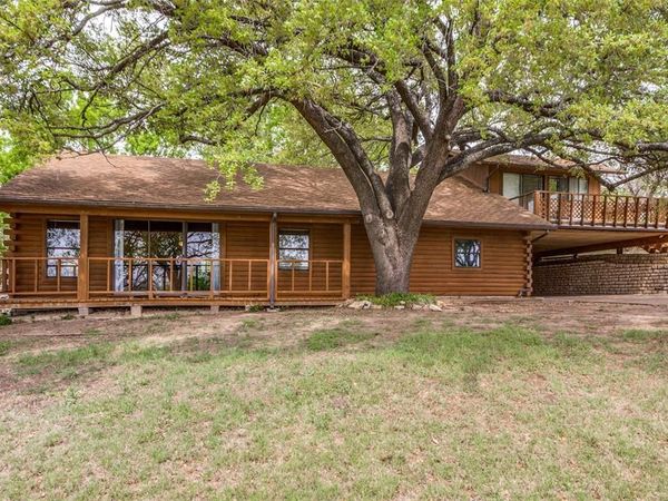 1114 Spur Trail, Granbury, TX 76049