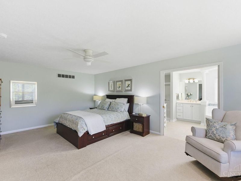 5507 Eden Ridge Drive, Cincinnati, OH 45247 Photo 29