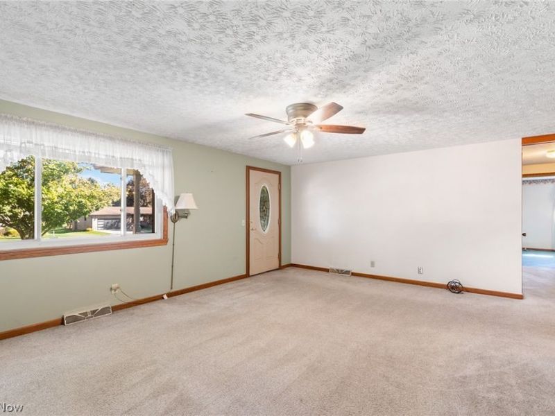 3681 Mariwood Avenue NW, Massillon, OH 44646 Photo 6