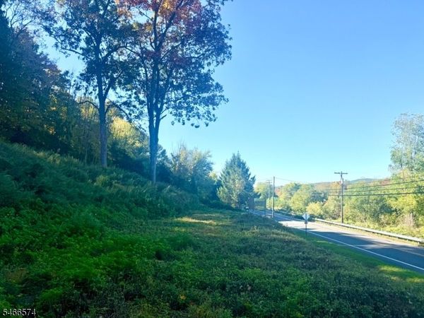 113 Munsonhurst Rd, Franklin, NJ 07416