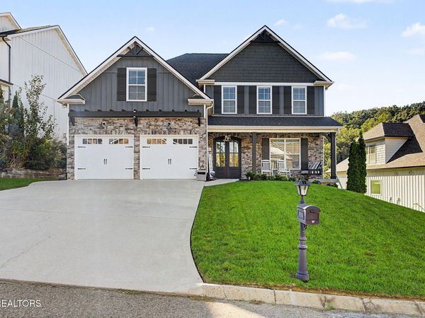 2039 Highland Ridge Lane, Knoxville, TN 37932